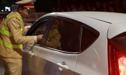 Mức phạt điều khiển xe ô tô trên đường mà trong cơ thể có chất ma túy